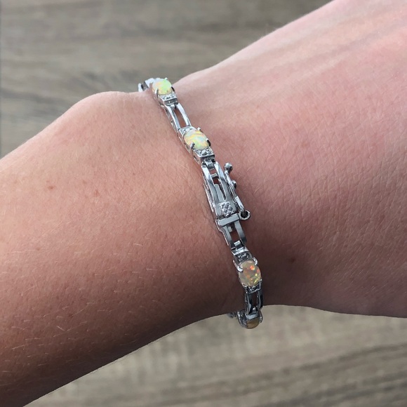 Bracelet - Picture 3 of 3